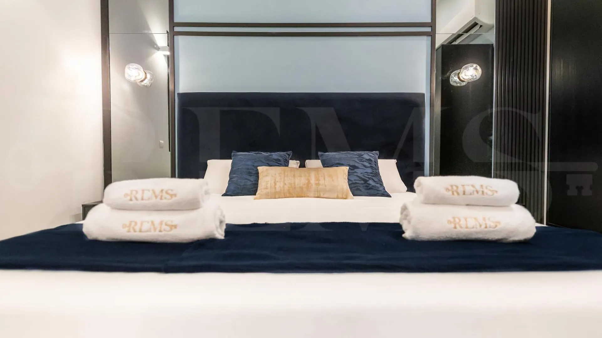 Modern Studio In The Heart Of Malaga By Rems דירה